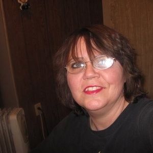 Meet your Posher, Carla